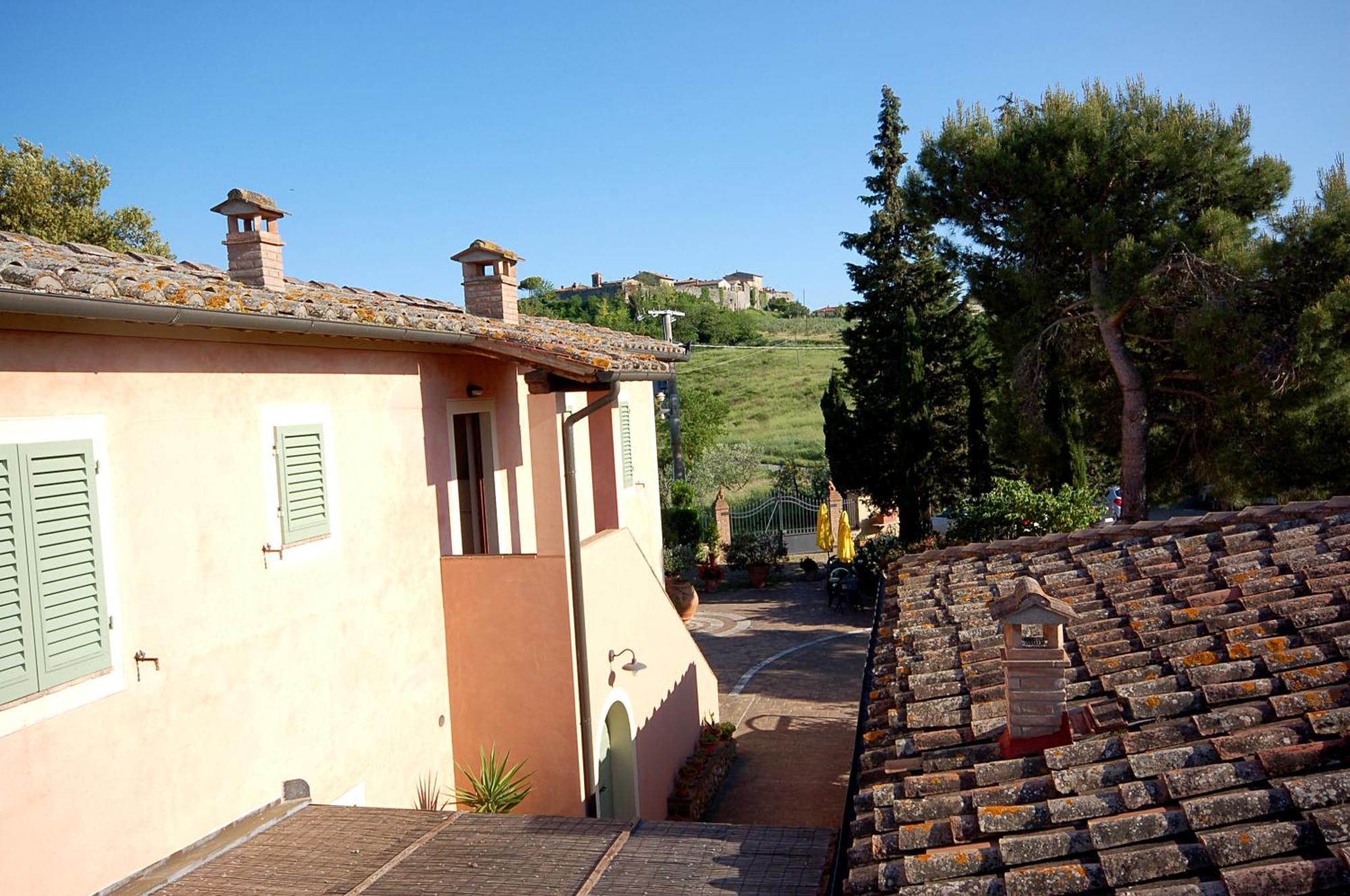 Antico Borgo Il Cardino Bed & Breakfast Сан Джиминяно Екстериор снимка