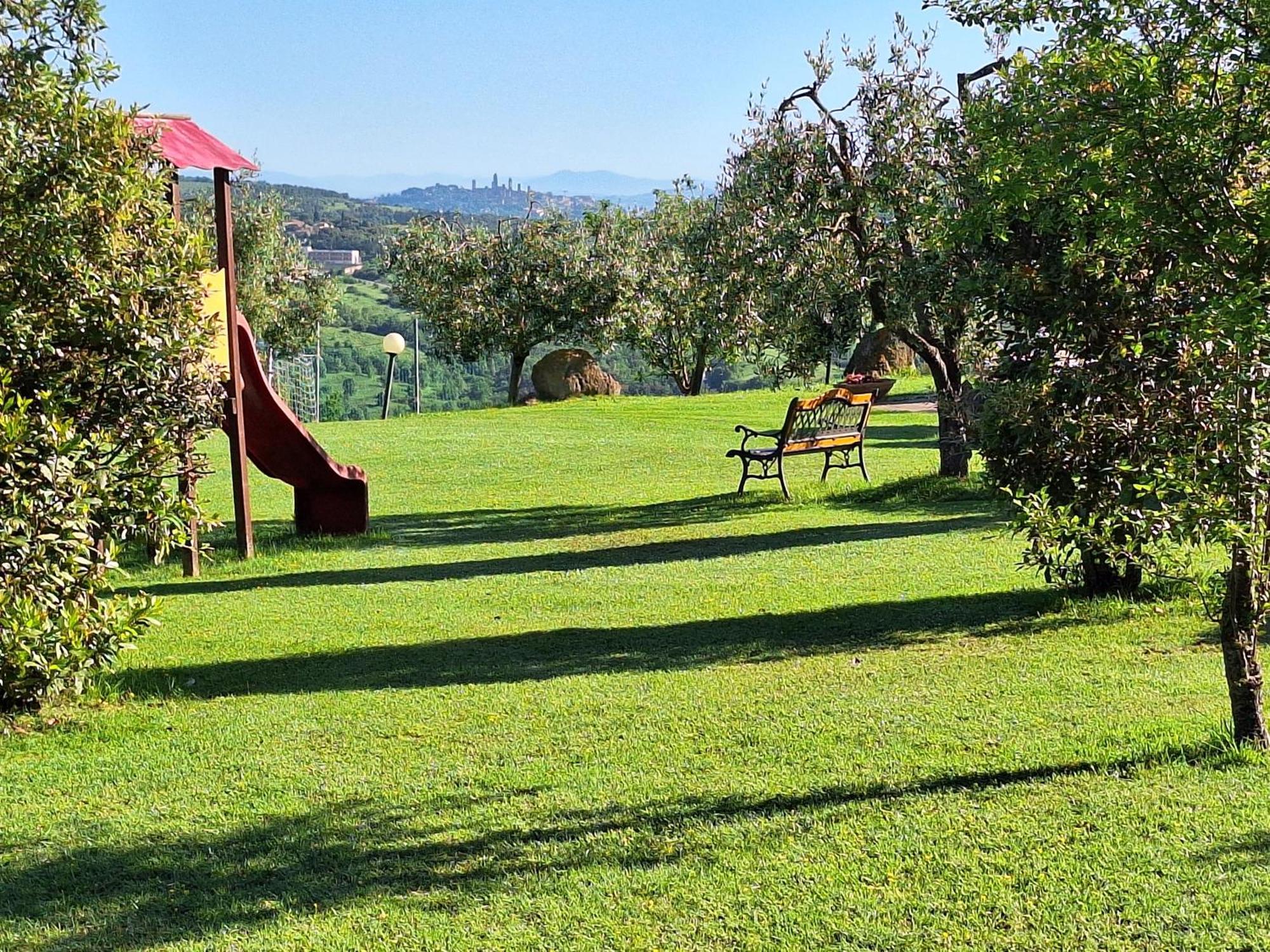 Antico Borgo Il Cardino Bed & Breakfast Сан Джиминяно Екстериор снимка