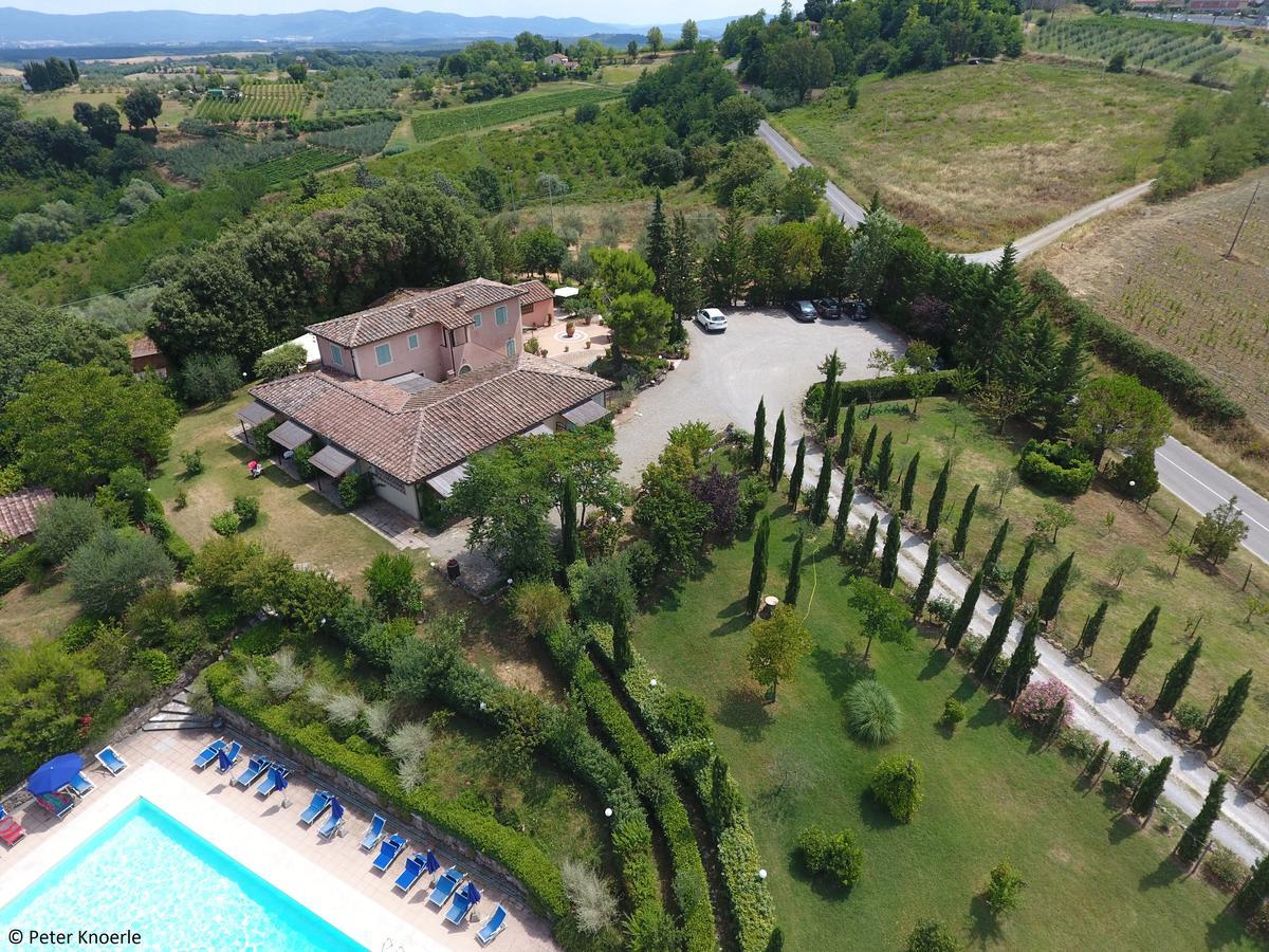 Antico Borgo Il Cardino Bed & Breakfast Сан Джиминяно Екстериор снимка